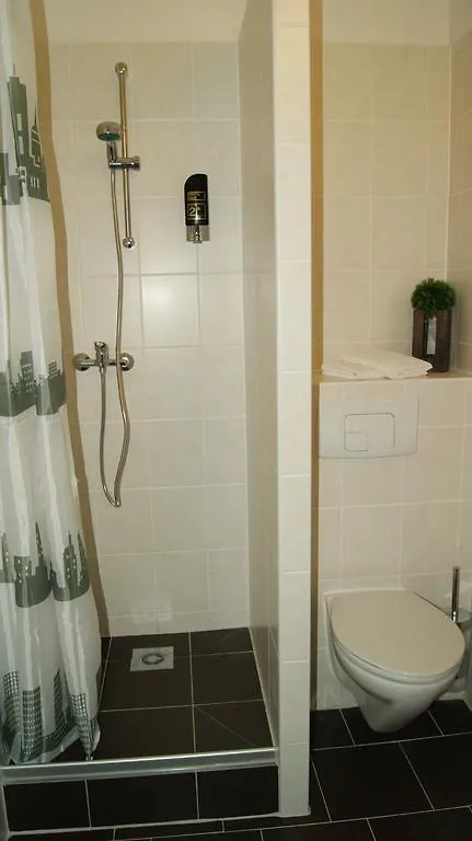 Hotel Pension Eberty Βερολίνο